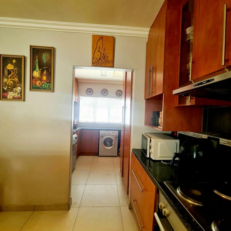 3 Bedroom Property for Sale in Eikenbosch Western Cape